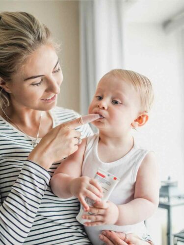 Natural Teething Remedies: Baby Teething Relief & Baby Teething Chart
